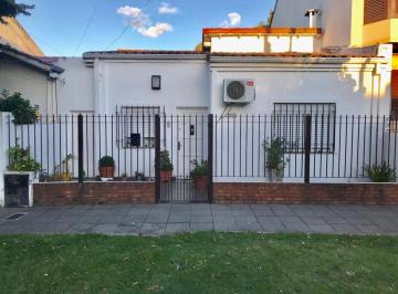 Casa de 3 ambientes, Morón · Casa 3 Ambientes con Jardin en Castelar