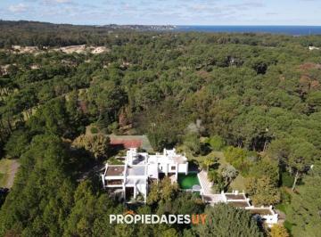 Foto1 · Oportunidad - Residencia en Venta en Punta Ballena