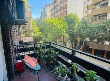 PH de 3 ambientes, Palermo · Venta Departamento Tipo PH 3 Ambientes en Palermo. Al Frente Vista Abierta! Amplio y Muy Luminoso!