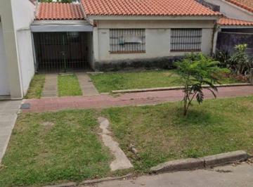 Piedras 7137 · Casa en Venta en Guadalupe Residencial. Terreno de 9.60 m X 38.60 m