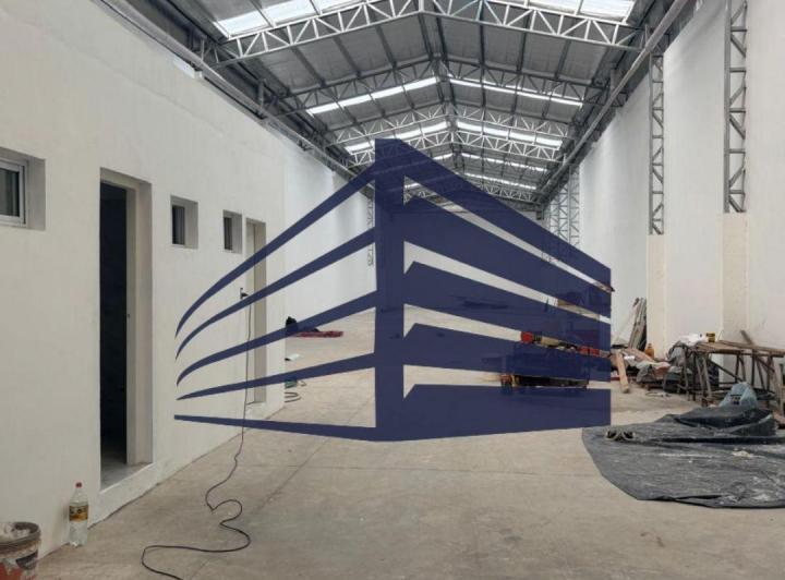 Bodega-Galpón · 600m²