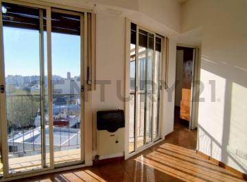 Departamento · 33m² · 2 Ambientes · Venta Departamento 2 Ambientes - Super Luminoso - Piso Alto con Vista Abierta - Villa Urquiza