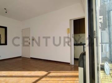 Departamento · 33m² · 2 Ambientes · Venta Departamento 2 Ambientes - Super Luminoso - Piso Alto con Vista Abierta - Villa Urquiza