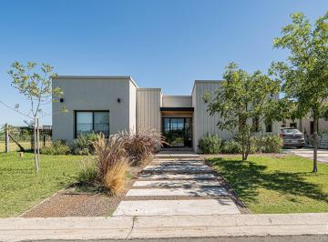 Casa de 3 ambientes, Pilar · Casa en Venta 1 Planta Barrio San Pablo, Pilar