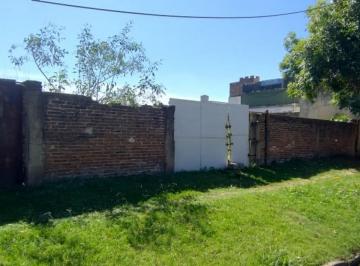 Terreno · 666m² · Lote de Terreno Doble Frente. 17,32 m X 38,46 m. Superficie Total 666 m².