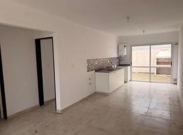 Casa · 73m² · 3 Ambientes · 1 Cochera · Rincones de Manantiales - Duplex de Una Sola Planta!