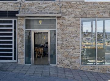 Local comercial · 45m² · 2 Ambientes · Local Comercial en Venta Punta Mogotes | Esquina Estratégica | 45 m² | Alta Exposición