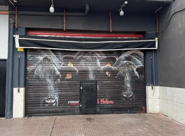 Local comercial · 70m² · ¡Increíble Local Sobre Av - Ideal Carniceria!