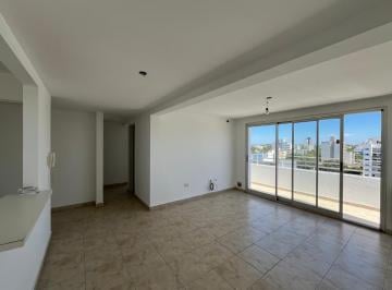 Departamento · 70m² · 3 Ambientes · 1 Cochera · Departamento en Venta de Dos Dorm.