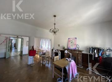 PH · 217m² · 8 Ambientes · Casa en PH | 5 Dorm. | Primer Piso por Escalera | Berisso