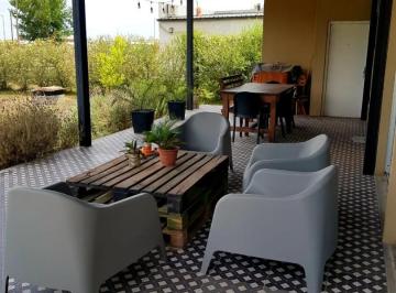 Casa · 140m² · 3 Ambientes · 2 Cocheras · Exc Casa Alq Amob 2 Dor Gge/gal/jardin El Prado Eco Village