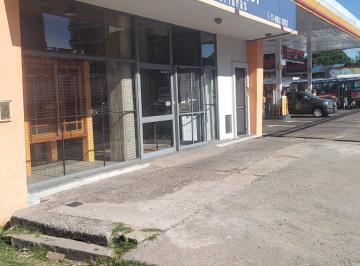 Local comercial , Quilmes · Excelente Local Comercial Premium Sobre Av Calchaqui.