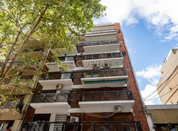 Departamento · 58m² · 3 Ambientes · 1 Cochera · Departamento 3 Amb en Venta C/ Cochera, Flores