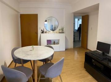 Departamento · 70m² · 3 Ambientes · 1 Cochera · Venta Semipiso de Categoría en Caballito