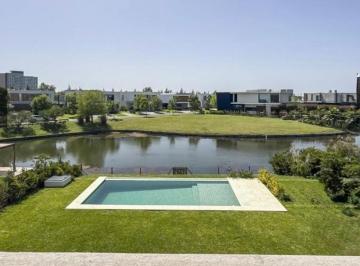 Casa de 7 ambientes, Tigre · Muy Linda Casa en Venta en Virazon Al Lago Interno!