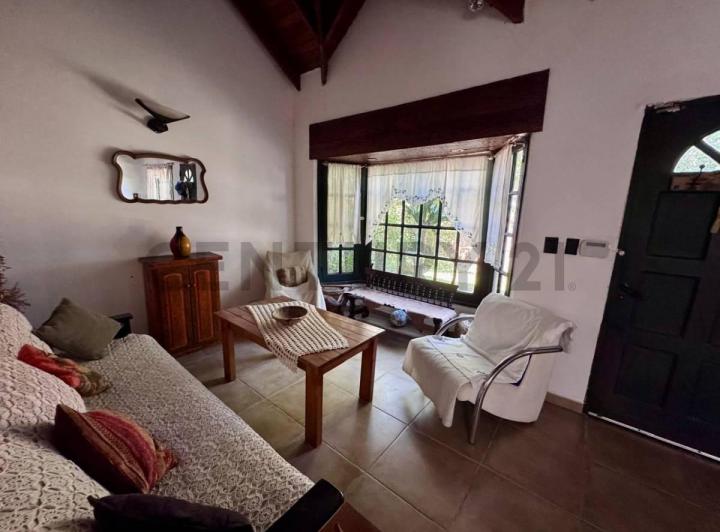 Casa · 80m² · 3 Ambientes · 1 Cochera
