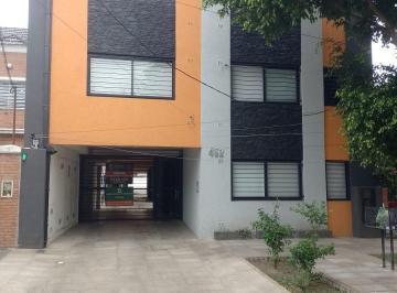 Departamento de 1 ambiente, Lomas de Zamora · Moderno Departamento con Cochera