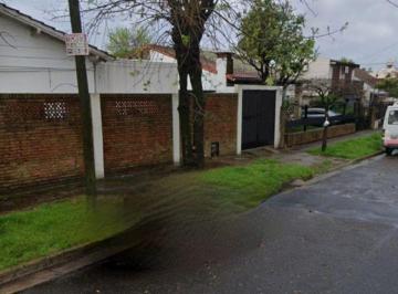 Casa de 4 ambientes, Almirante Brown · Chalet Para Uso Comercial 4 Ambientes Marmol