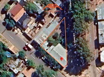 PH · 506m² · Venta de Propiedad Sobre Lote de 775 m² en Esquina - Centenario