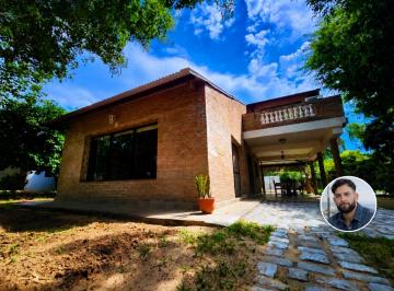 Casa · 166m² · 4 Ambientes · 2 Cocheras · Casa en Ubajay