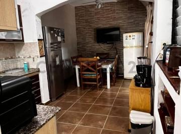 PH · 89m² · 3 Ambientes · 1 Cochera · PH Independiente en Villa Devoto Cochera y Terraza