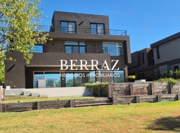 Casa · 378m² · 7 Ambientes · 2 Cocheras · Casa Venta 5 Dorm. Barrio El Yacht Lote de 1000 m² Nordelta, Tigre