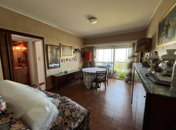 Departamento · 45m² · 2 Ambientes · Departamento Frente Plaza Mitre 2 Ambientes