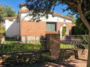 Casa de 4 ambientes, Salsipuedes · Venta de Casa con Amplio Terreno y Gran Potencial en Salsipuedes