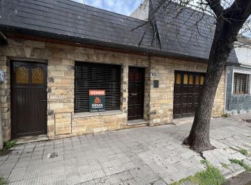 Casa de 4 ambientes, Bahía Blanca · Casa Dos Dorm. Apta Crédito en Venta en Brown 1600