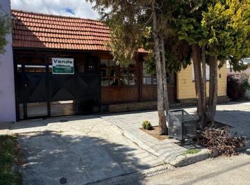 Terreno , Esquel · Casa + Departamento a m del Centro de Esquel