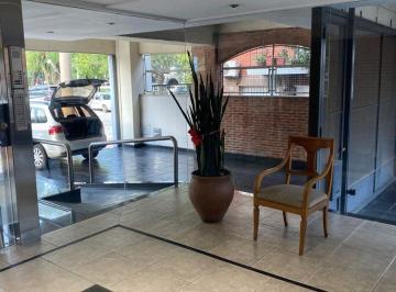 Departamento de 3 ambientes, Almirante Brown · Muy Lindo Piso en Adrogue Frente a La Estacion