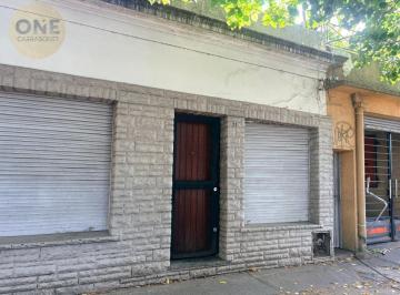 Casa · 338m² · 5 Ambientes · 1 Cochera · Casa con Galpón en Venta – Calle 12 Entre 32 y 33 | La Plata