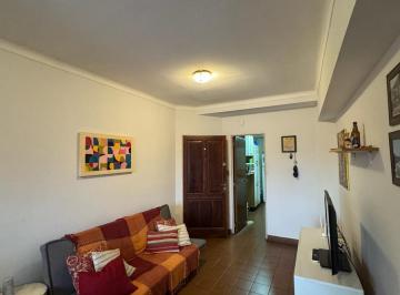 Departamento · 65m² · 3 Ambientes · 1 Cochera · Departamento en Venta Barrio Sur