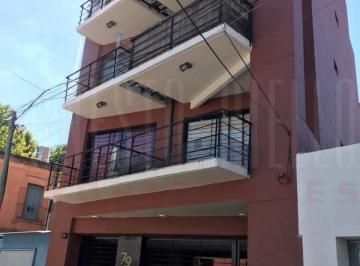 Departamento de 2 ambientes, Quilmes · Venta Departamento 2 Ambientes con Cochera Cubierta y Balcon. Bernal Este.