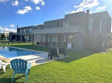 Casa de 5 ambientes, Ezeiza · Casa en Venta en Terralagos Canning