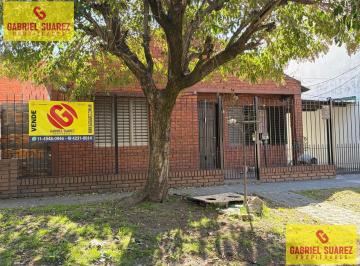Casa · 66m² · 3 Ambientes · 1 Cochera · Casa - Llavallol - Venta - 2 Dorm. - Planos - Escritura