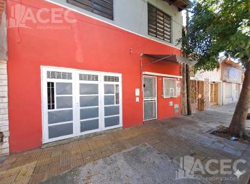 Casa · 120m² · 5 Ambientes · 1 Cochera · Venta - Casa en Venta - Barrio Las Delicias