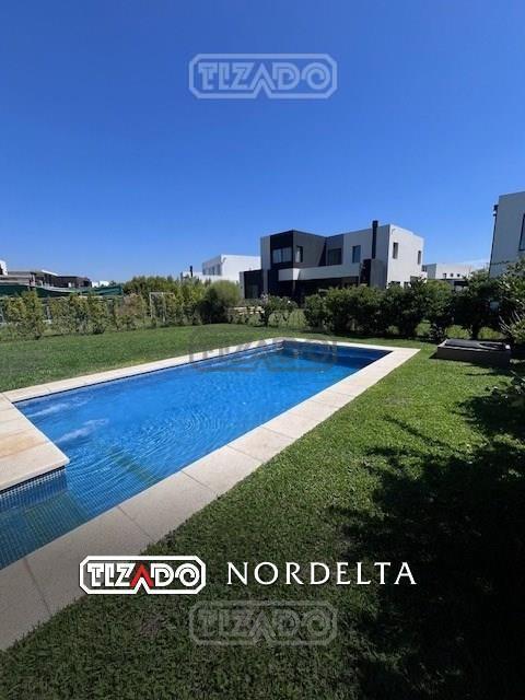 Castaños 100