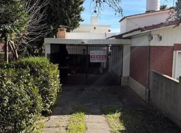 Casa · 266m² · 8 Ambientes · Excelente Propiedad en Venta| Bº Gomez| Santa Rosa de Calamuchita