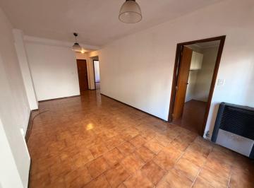Departamento · 60m² · 3 Ambientes · Venta 3 Ambientes con Terraza en Buenos Aires y Alberti