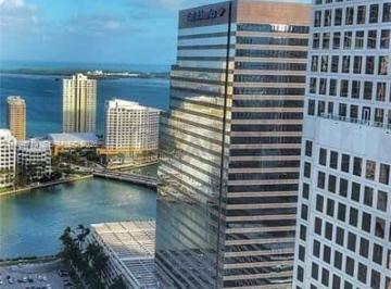 Departamento · 69m² · 2 Ambientes · 1 Cochera · Departamento en Venta en Miami, Florida, Estados Unidos