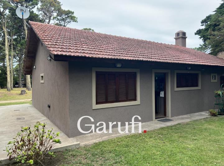 Casa · 75m² · 4 Ambientes · 1 Cochera