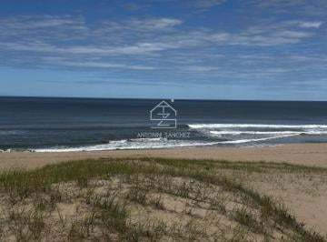 Foto1 · Venta en Exclusiva Terreno Primera Línea Al Mar