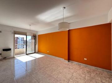 Departamento · 49m² · 2 Ambientes · 1 Cochera · Alquiler Departamento Dos Amb con Cochera Quilmes