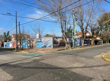 Terreno · 950m² · Amplio Terreno en Excelente Ubicacion Temperley Este