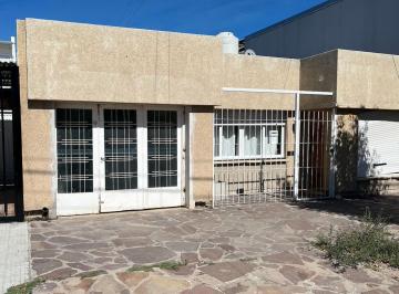 Foto · Casa Semi Céntrica 3 Dorm., Trelew