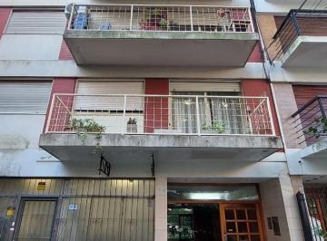Departamento · 55m² · 3 Ambientes · Semipiso 3 Ambientes C/balcón en Venta en Flores