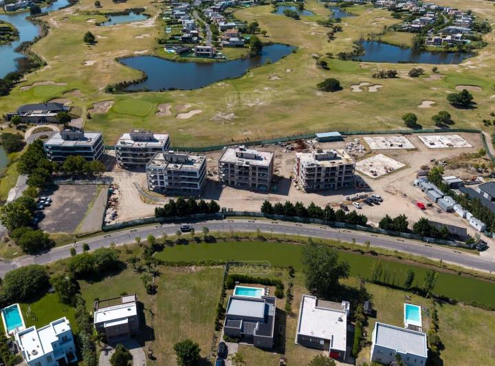 Desarrollo vertical · Emprendimiento Palmera Golf en El Cantón, Escobar, G. B. a. Zona Norte