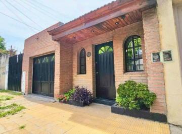 MGZ-MGZ-724_2 · Venta de Casa Lote Propio en Ramos Mejia Sur (Don Bosco)