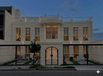 Departamento · 100m² · 3 Ambientes · 1 Cochera · Departamento Villa Lamadrid